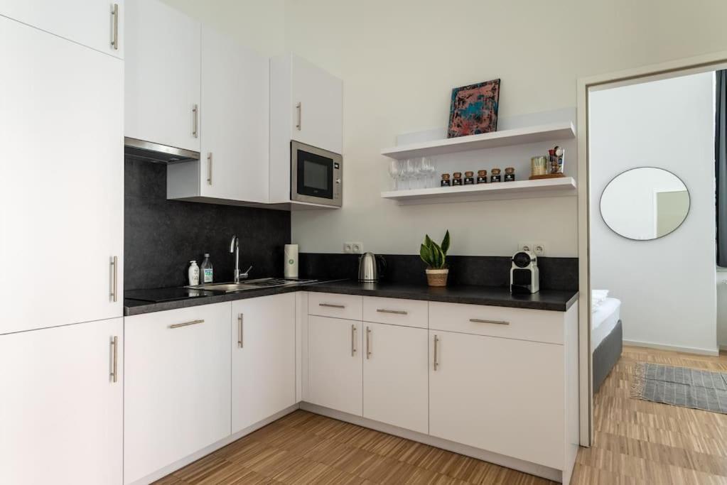 Spacious 2Br Near Attractions By Hm Wenen Buitenkant foto